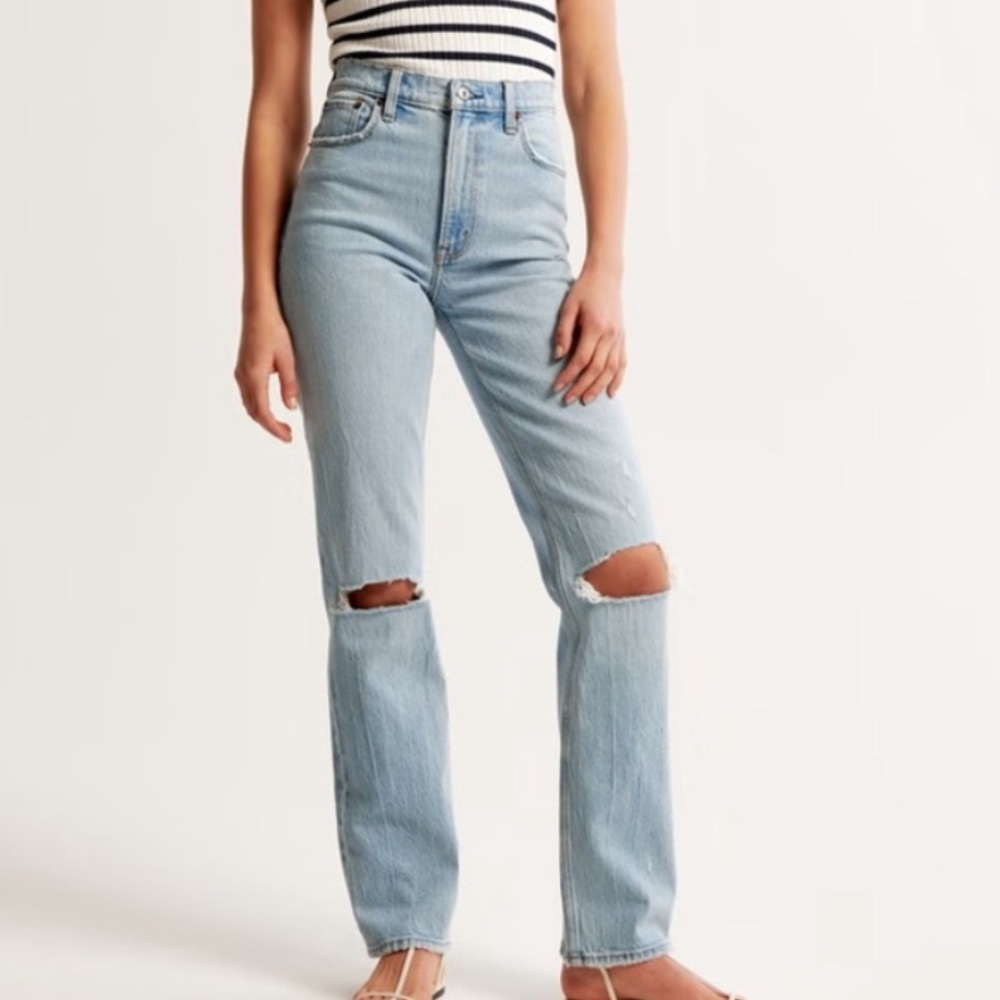 Abercrombie and Fitch 90s Straight Ultra High Rise Distressed Light Wash Jeans